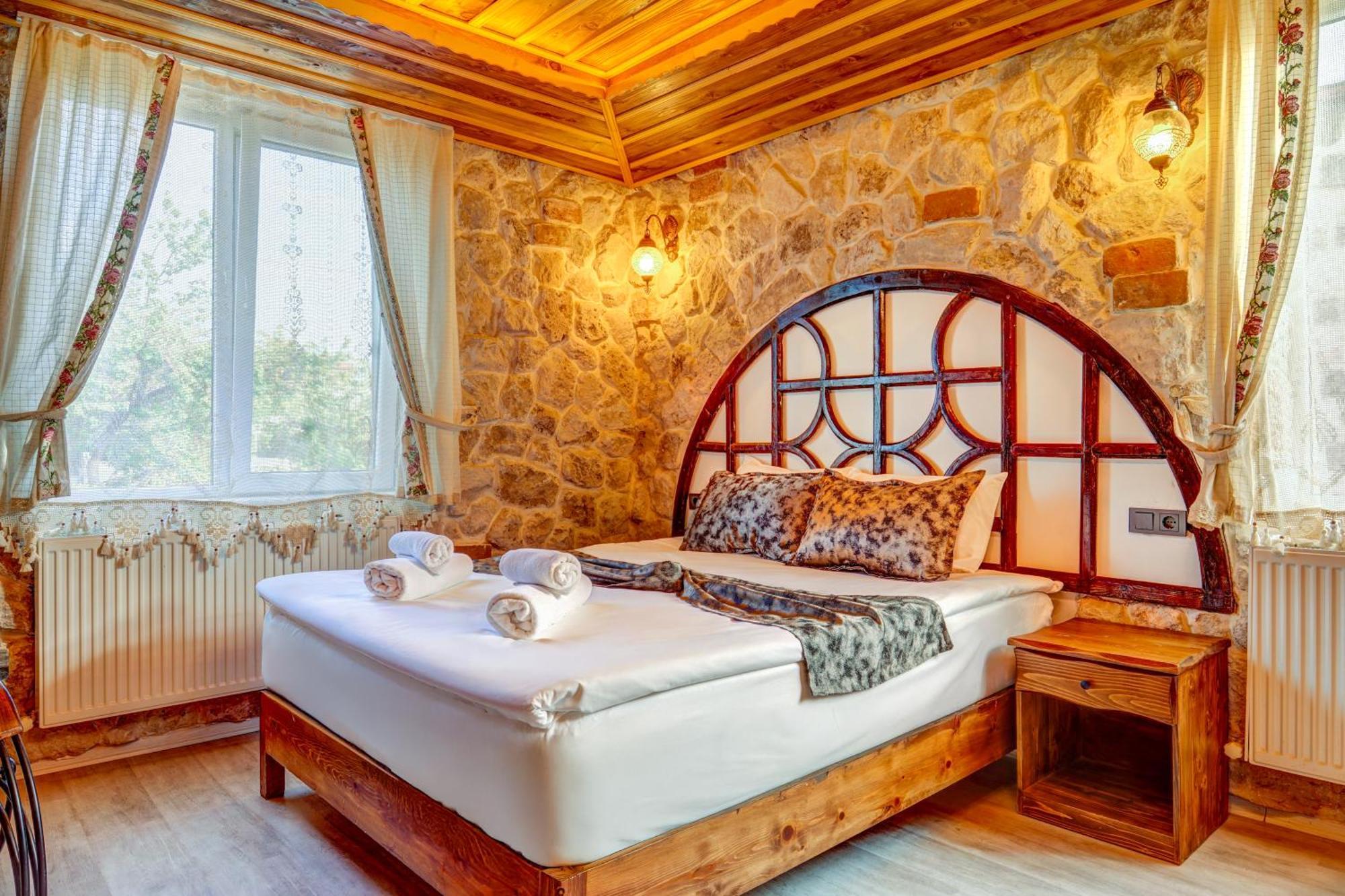 Moonlight Of Cappadocia Hotel Uchisar Exterior photo